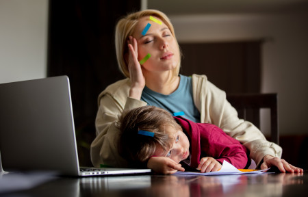 Borítókép: Ez nem te vagy, hanem a mami agyad, és szupererőddé válhat