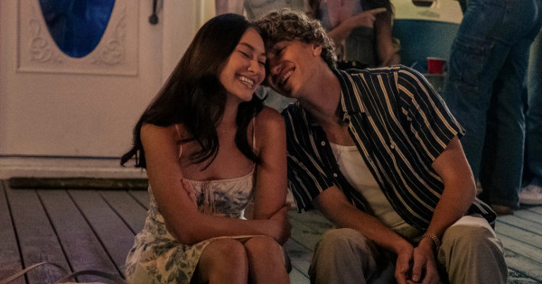 Borítókép: 7 romantikus könyv, amit imádni fogsz, ha szereted A nyár, amikor megszépültem sorozatot