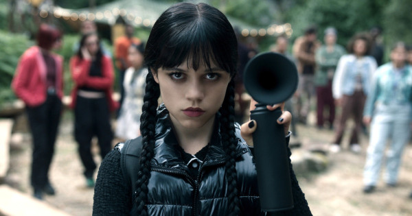 Borítókép: Toplista: Ez Tim Burton 10 legjobb filmje, amit látnod kell ha imádtad a Wednesday-t