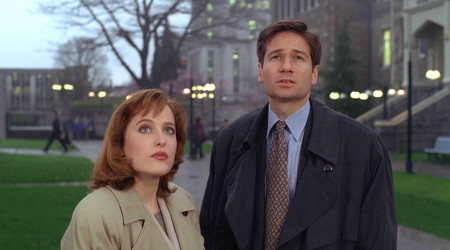 Borítókép: 10 érdekesség az X-aktákról, amiről talán nem is hallottál