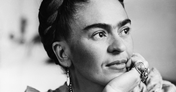 Borítókép: Könyves toplista: A 7 legjobb könyv Frida Kahloról, amit minden nőnek el kell olvasnia egyszer