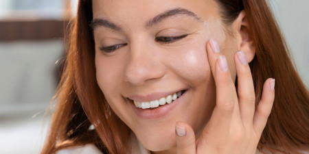 Borítókép: Ez az arckrém mentette meg a reggeleimet: 3 hetes teszt a ragyogásért, szuper áron!