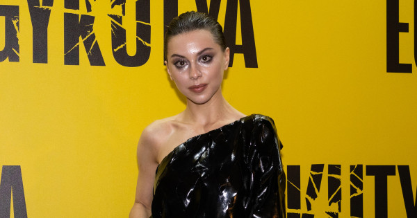 Borítókép: „Az Egykutya mondatait minél több embernek hallania kell!” - Döbrösi Laura interjú