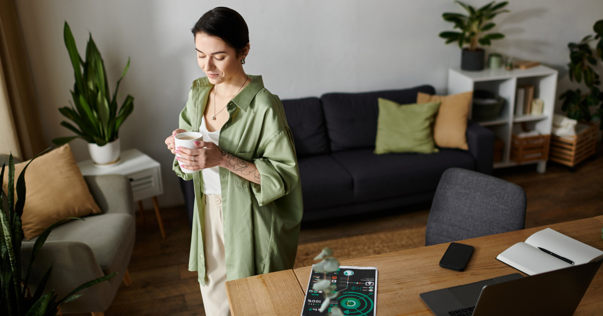 Borítókép: Az otthoni iroda paradoxona: hol a munka vége, és hol kezdődik a magánélet?