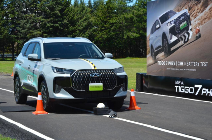 A TIGGO7 CSH akkumulátor-súrlódási tesztnek lett alávetve