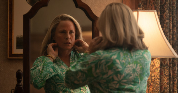 Borítókép: Filmes bakancslista: A 7 legjobb minisorozat, amit a hosszú hétvégén ledarálhatsz