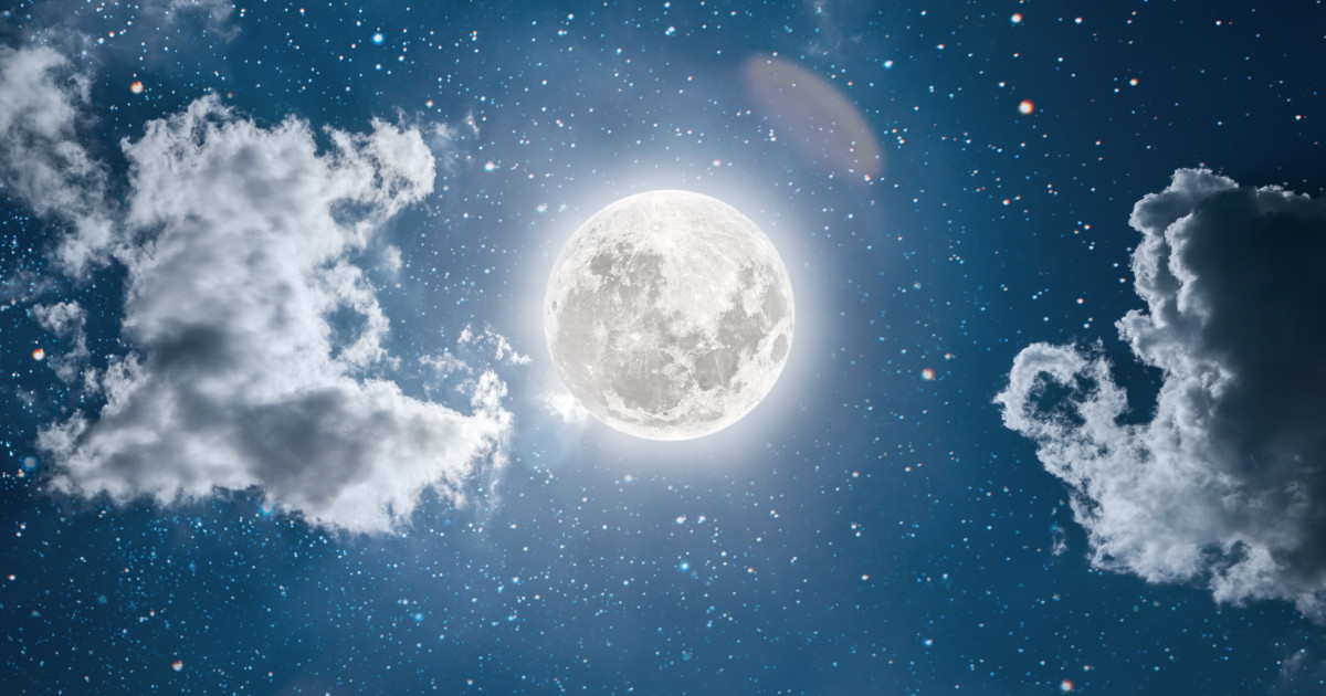 Borítókép: 4 csillagjegy, akinek sorsfordító változásokat hoz az október 31-i Hold kvadrát - lehetőségük lesz kijavítani a legnagyobb hibájukat!