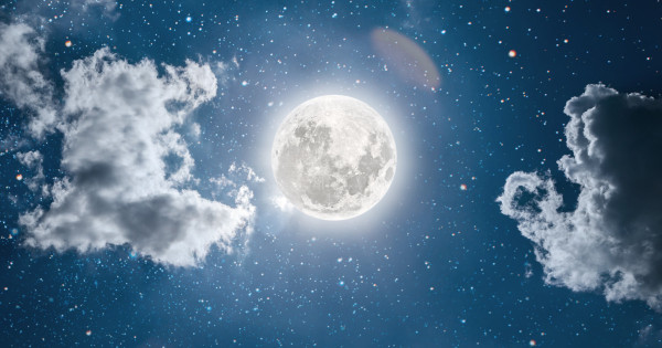 Borítókép: 4 csillagjegy, akinek sorsfordító változásokat hoz az október 31-i Hold kvadrát - lehetőségük lesz kijavítani a legnagyobb hibájukat!