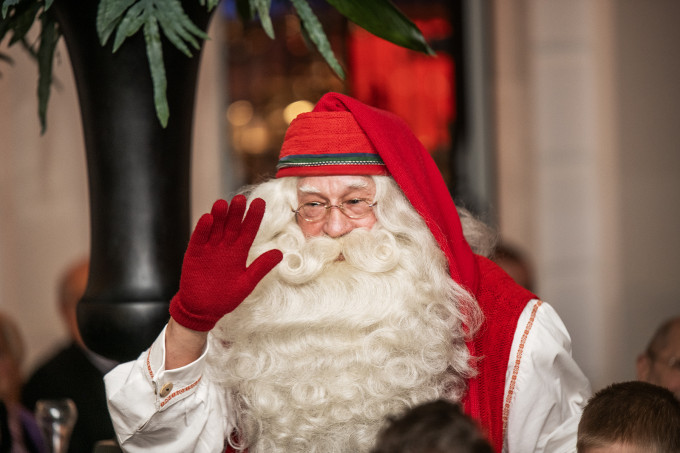 Joulupukki, a finn Mikulás november 30-án az Aria Hotel Budapestbe látogat, ahol te is találkozhatsz vele!