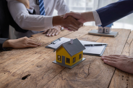 Borítókép: 9 lehetséges rejtett hiba, amit mindenképp ellenőrizz le házvásárlás előtt