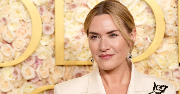 Kate Winslet outfitje a bizonyíték: ez a kényelmes csizma mindig telitalálat