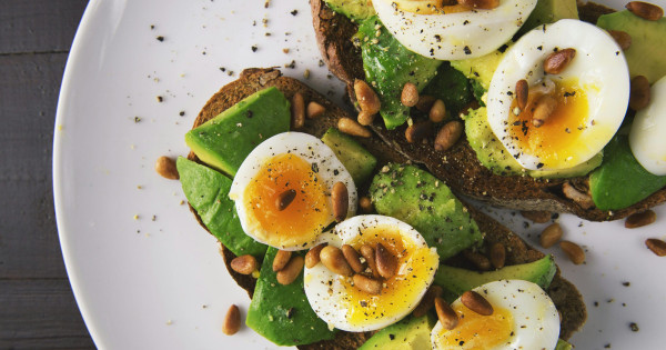 Borítókép: A dietetikus szerint ez a 15 legegészségesebb természetes fehérjeforrás, amit mindenkinek rendszeresen kellene fogyasztania