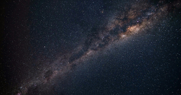 Borítókép: 3 zodiákus, aki fontos leckét kap a csillagoktól még a következő napokban - heti horoszkóp: január 12-18.