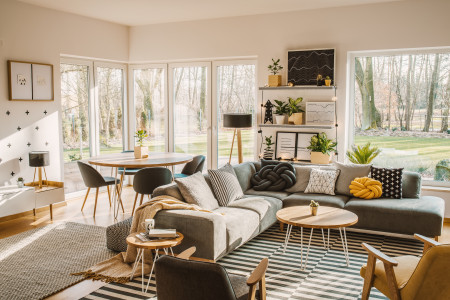 Borítókép: 6 apróság, ami a lakberendezők szerint lerontja egy lakás összképét