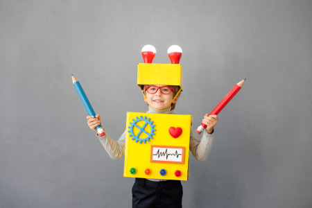 Borítókép: Itt a farsang, áll a bál – 7 fillérekből elkészíthető, kreatív last minute jelmez, amit pillanatok alatt összedobhatsz