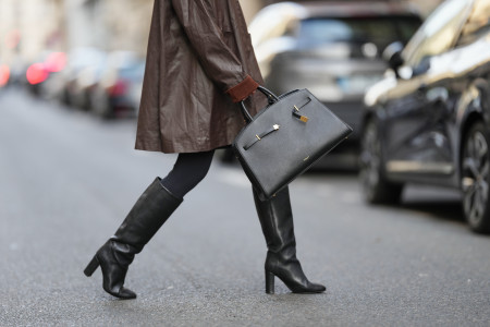 Borítókép: 10 magassarkú csizma, ami különlegessé teszi a téli megjelenésedet