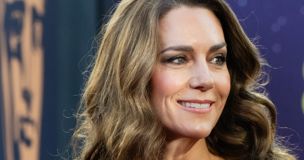 Borítókép: Eláll a lélegzet! Mutatjuk a 2026-os BAFTA-gála legcsodásabb ruhakölteményeit