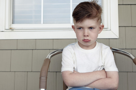 Borítókép: „Anya, utállak!” – Amikor az ötévesed érzelmi vihara a földhöz vág, és fogalmad sincs, mit rontottál el