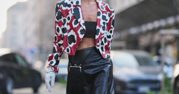 Borítókép: A kortalan elegancia titka: 8 dolog, amit egy 50 év feletti nő már sosem venne fel