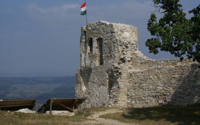 Rezi vár