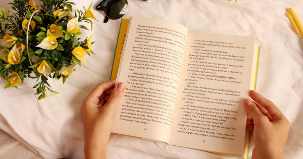 Borítókép: Nincs időd olvasni? 7 zseniális könyv, ami rövidebb 300 oldalnál, de annál izgalmasabb