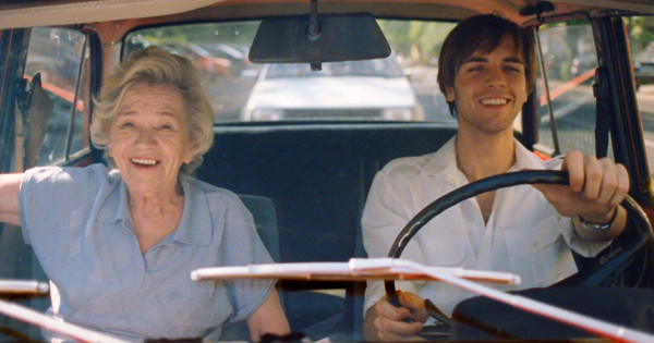 Borítókép: A történelem ismétli önmagát: A 10 legjobb film a rendszerváltásról, amit mindenkinek látni kell