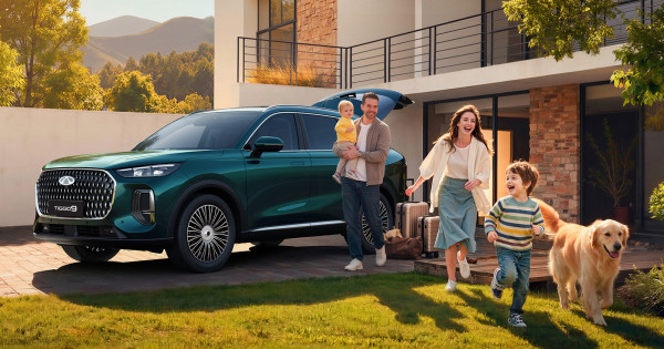 Borítókép: Áprilisban Irány Peking! A Chery a Globális Mobilitási Márkaprogramját Úgy Tervezte, hogy a Család Legyen a Középpontban!