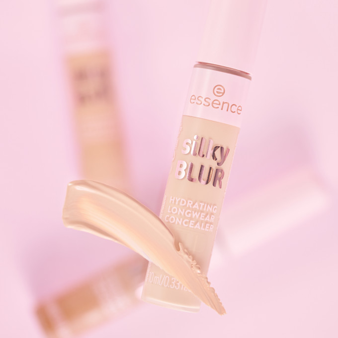 essence Silky Blur Hydrating Longwear Concealer