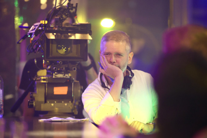 ''Ebben a filmben a hűség és a hűtlenség is ugyanamiatt a dolog miatt történik. Ez pedig nem más, mint a szex'' - mondja Orosz Dénes rendező