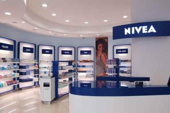 Borítókép: Lépjen be a szépség birodalmába!