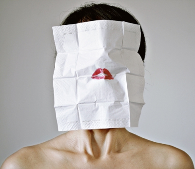 Borítókép: Mi történik, amikor tüsszentünk?