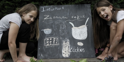 Borítókép: Mia és Miss Py ínycsiklandó receptjei: zabpelyhes keksz