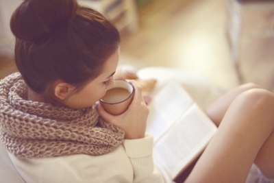 Borítókép: Randizz egy jó könyvvel! Rögtön ajánlunk is párat...