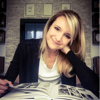 Szerző: Budai Lotti